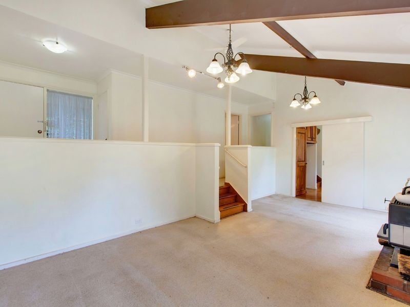 24 Cave Avenue, Bridgewater SA 5155