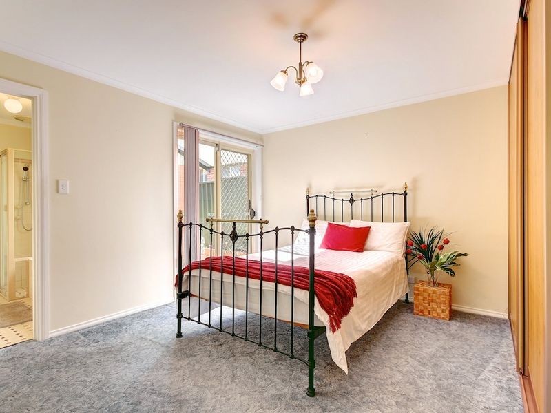 13 Spring Park Circuit, Aberfoyle Park SA 5159