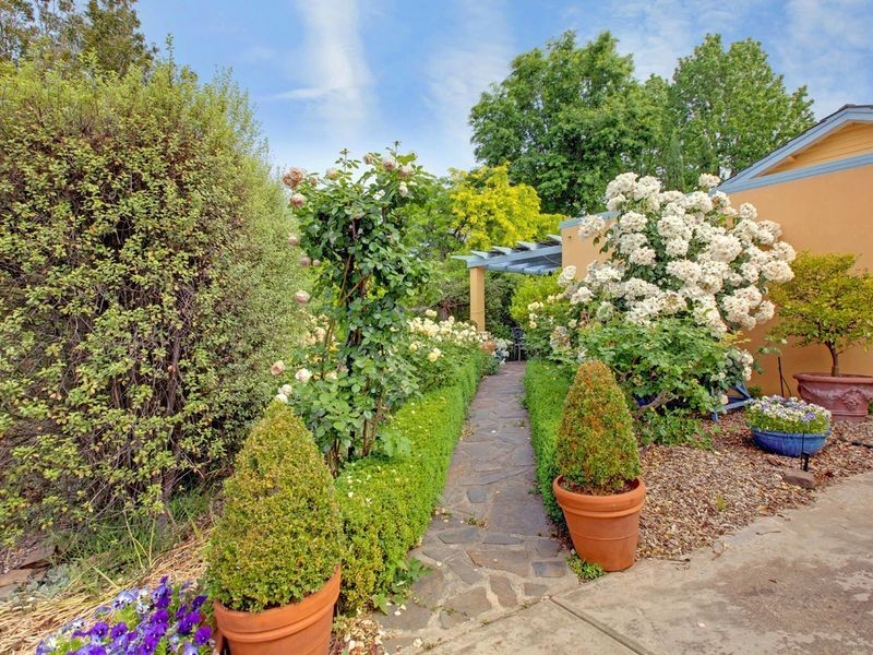 4 Schocroft Avenue, Crafers SA 5152