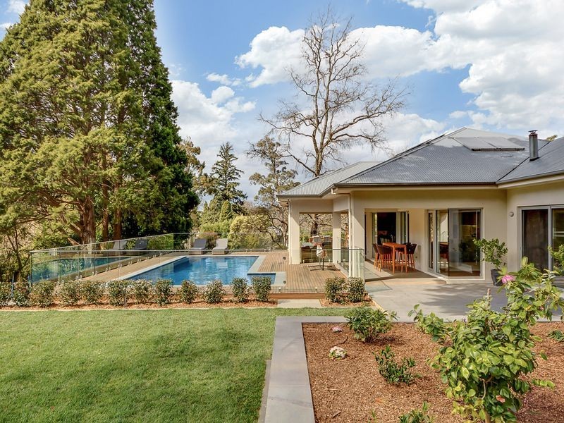 15 Ayers Hill Road, Stirling SA 5152