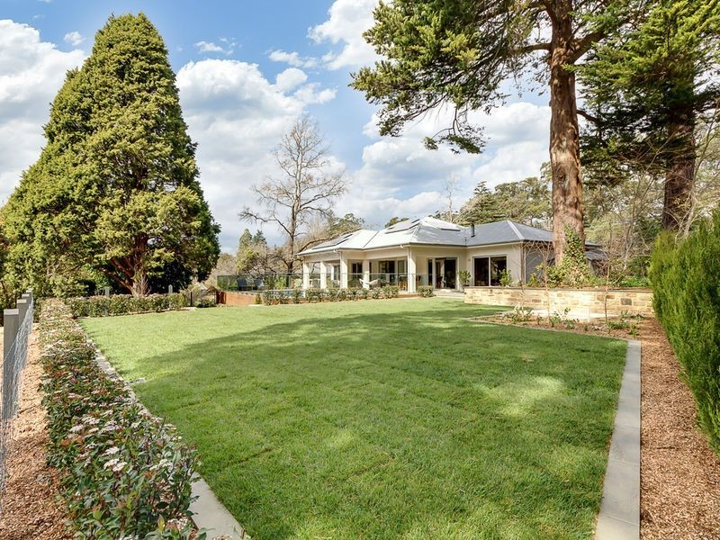 15 Ayers Hill Road, Stirling SA 5152