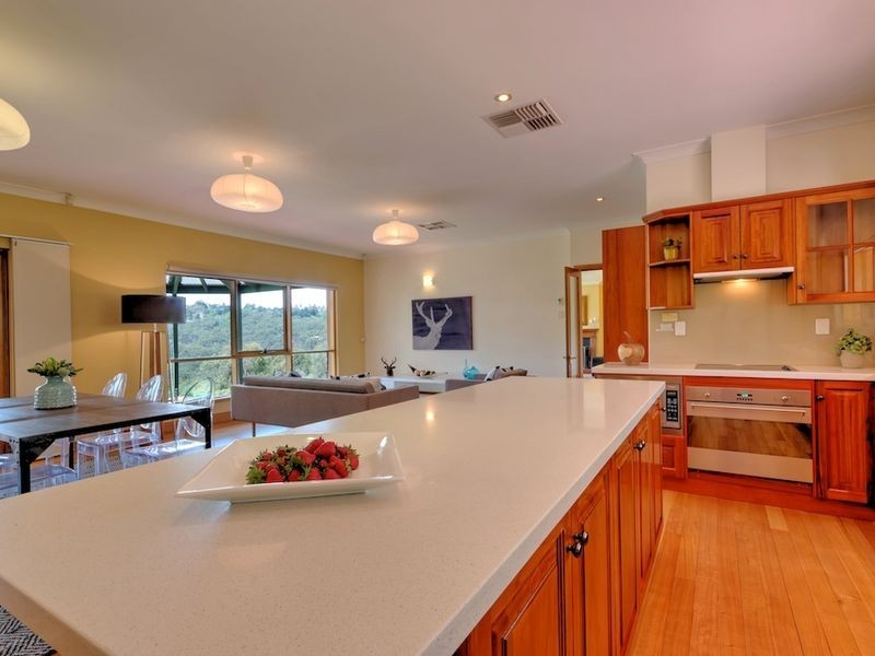 37 Charlick Road, Crafers West SA 5152