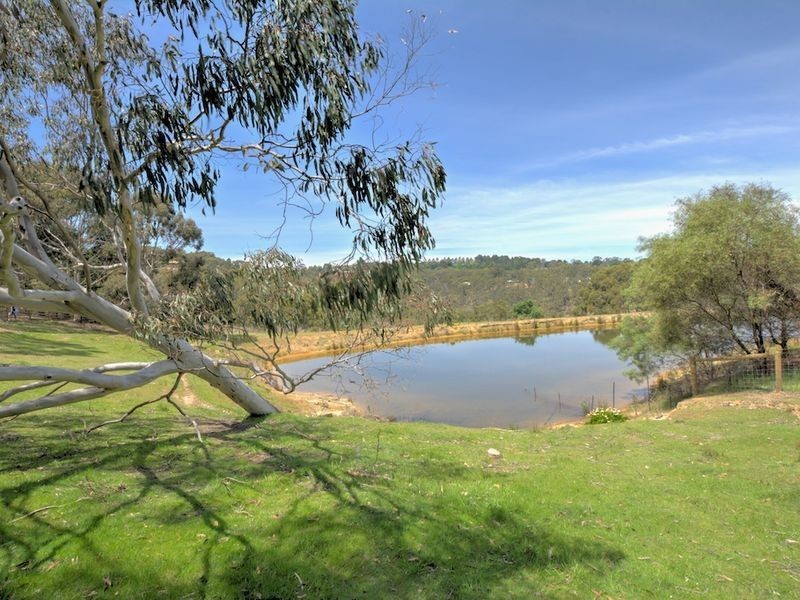 37 Charlick Road, Crafers West SA 5152