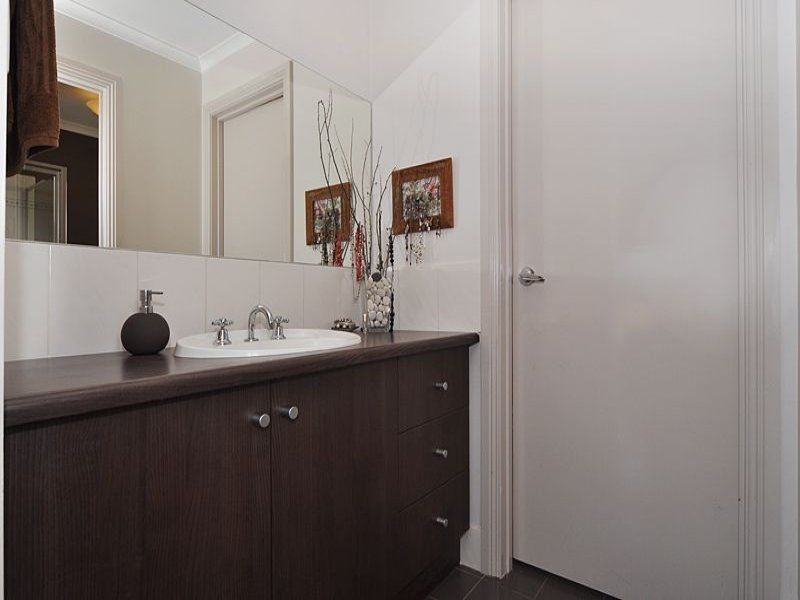 16 Meyer Road, Murray Bridge SA 5253