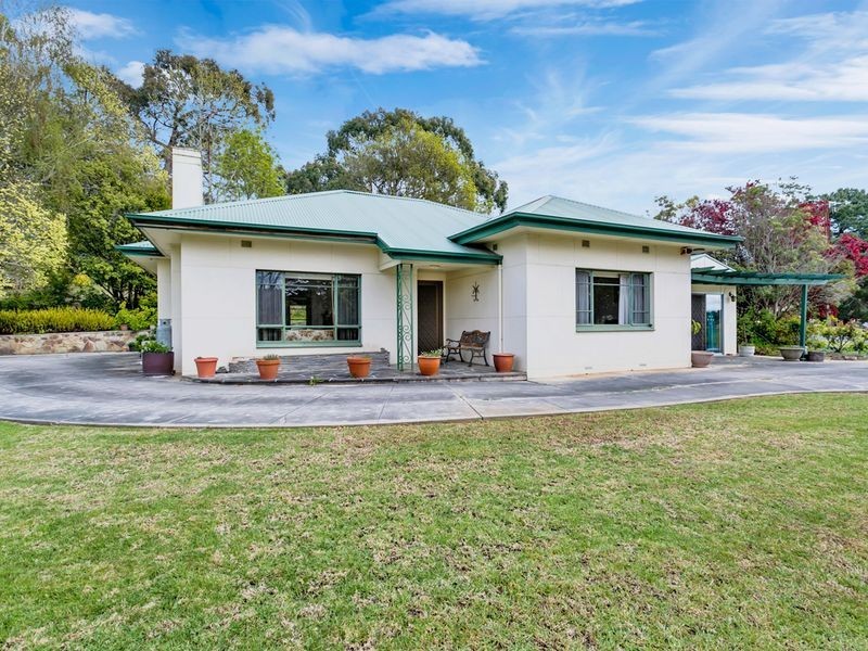 227 Piccadilly Road, Piccadilly SA 5151