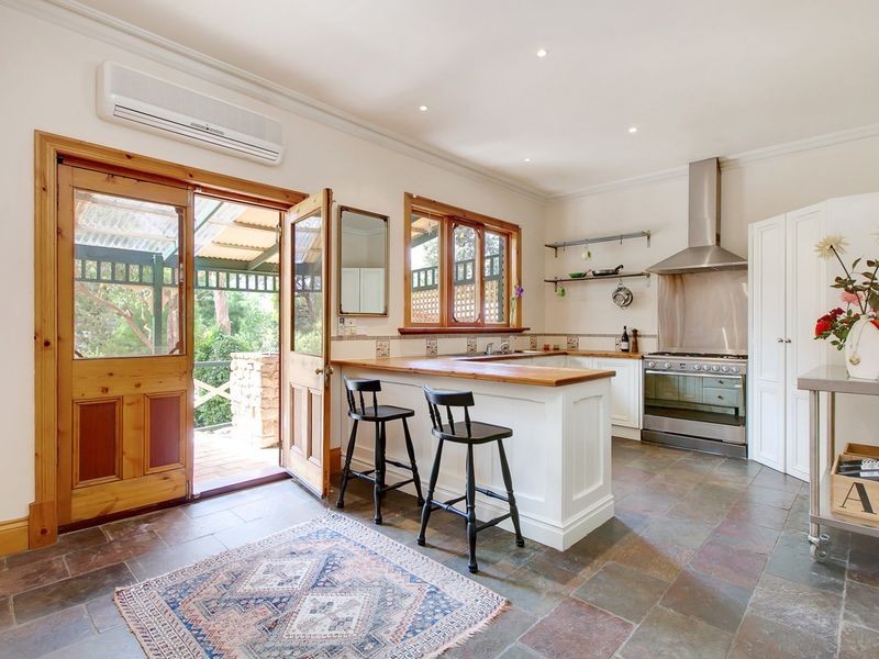 17 Dunn Street, Bridgewater SA 5155