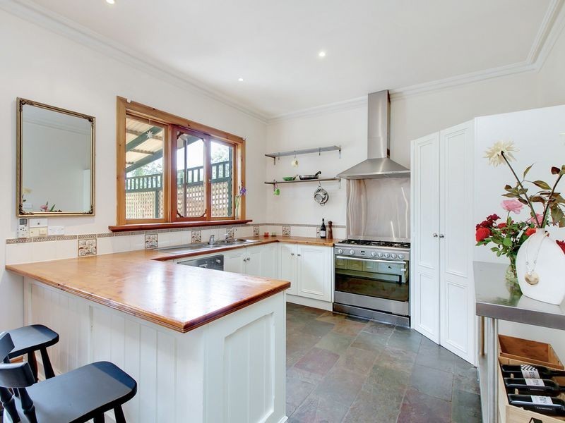 17 Dunn Street, Bridgewater SA 5155