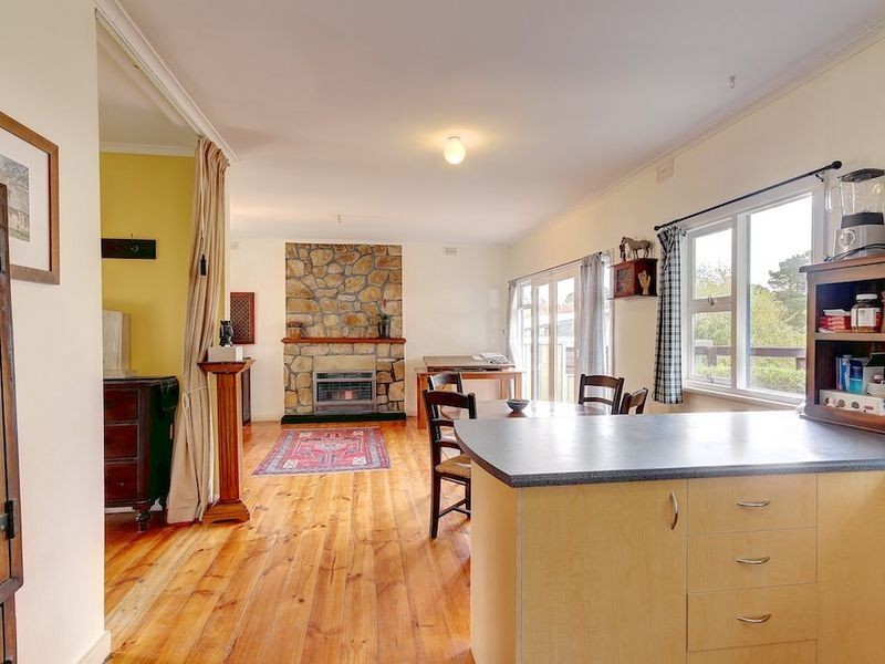 69 Strathalbyn Road, Aldgate SA 5154