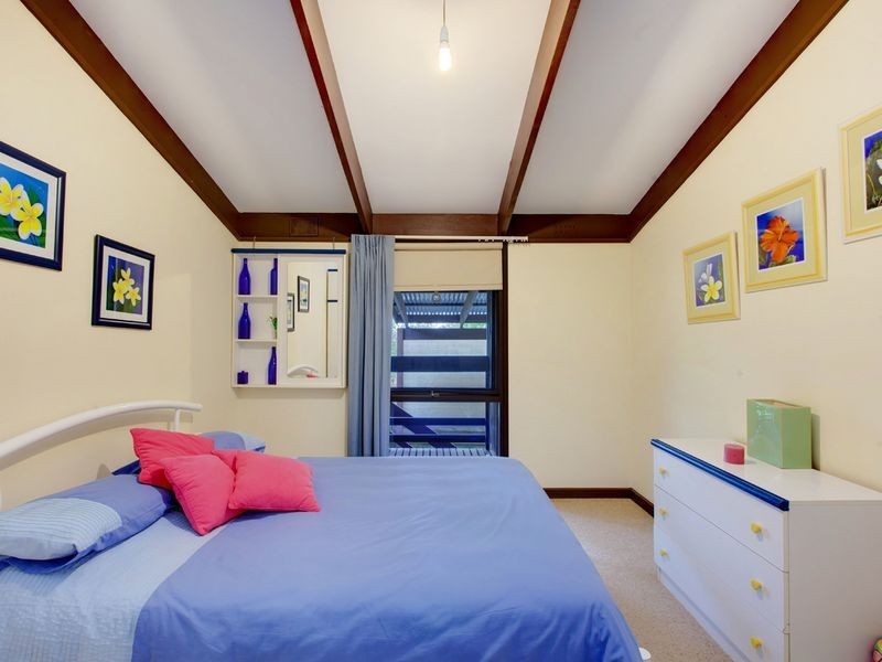 4 Railway Avenue, Bridgewater SA 5155