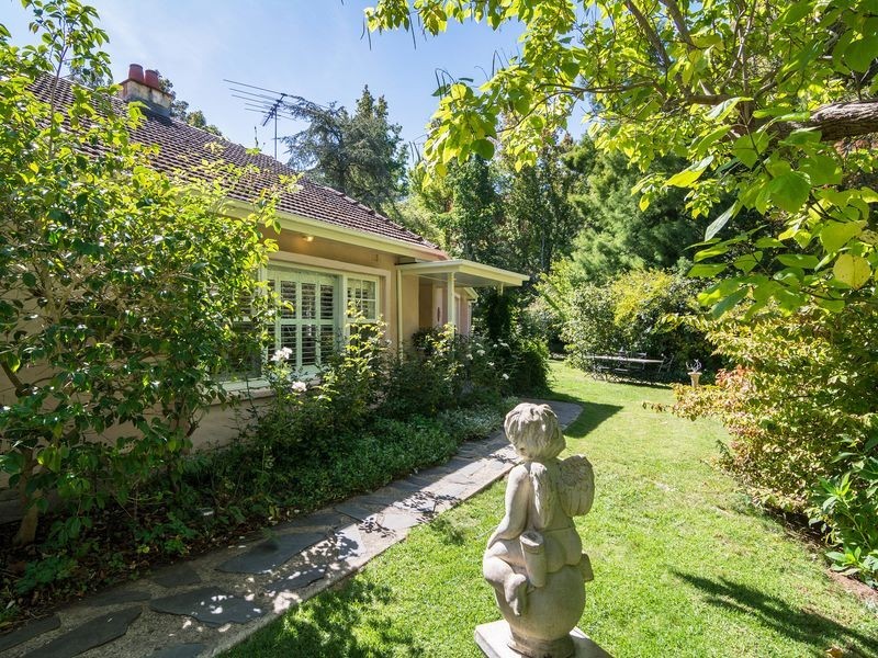 10 Glenside Road, Crafers SA 5152