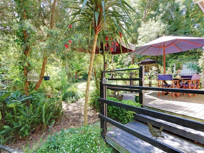 13 First Avenue, Bridgewater SA 5155