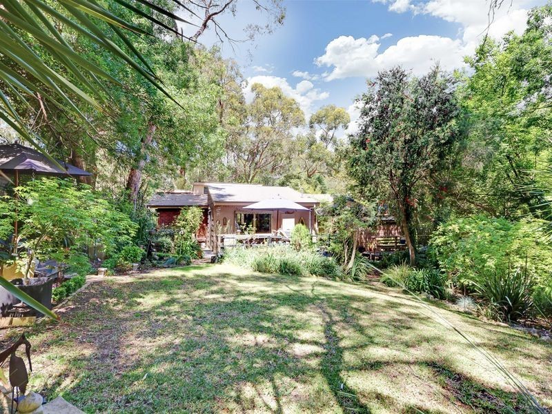 13 First Avenue, Bridgewater SA 5155