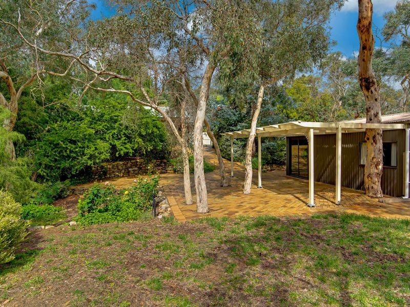 30 Avoca Avenue, Bridgewater SA 5155