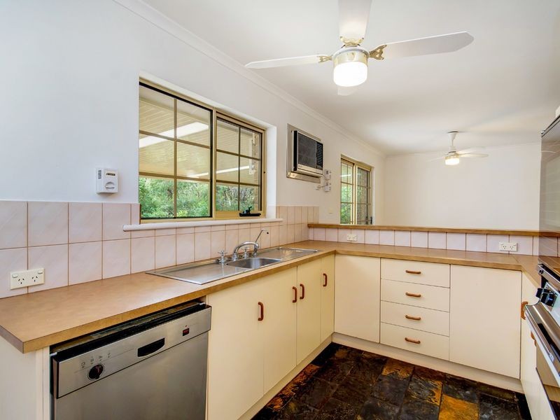 30 Avoca Avenue, Bridgewater SA 5155