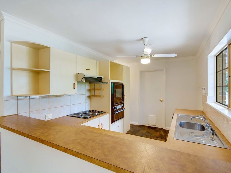 30 Avoca Avenue, Bridgewater SA 5155