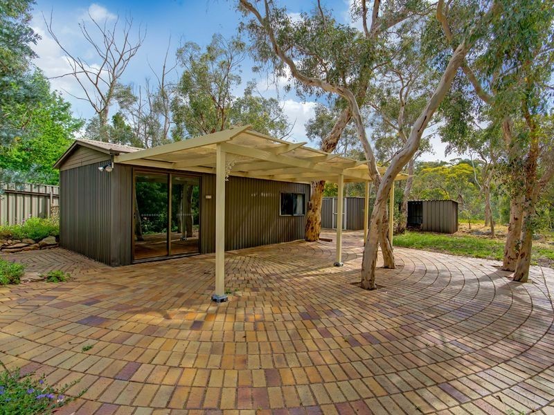 30 Avoca Avenue, Bridgewater SA 5155