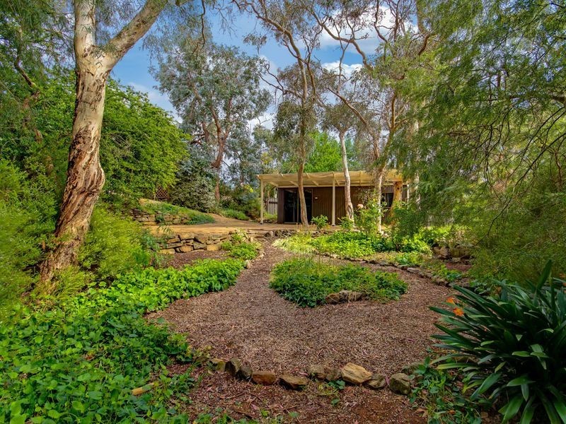 30 Avoca Avenue, Bridgewater SA 5155