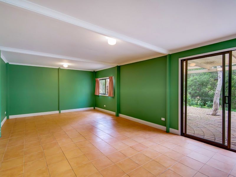 30 Avoca Avenue, Bridgewater SA 5155