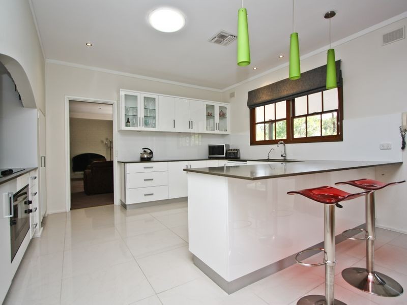 26 First Avenue, Bridgewater SA 5155