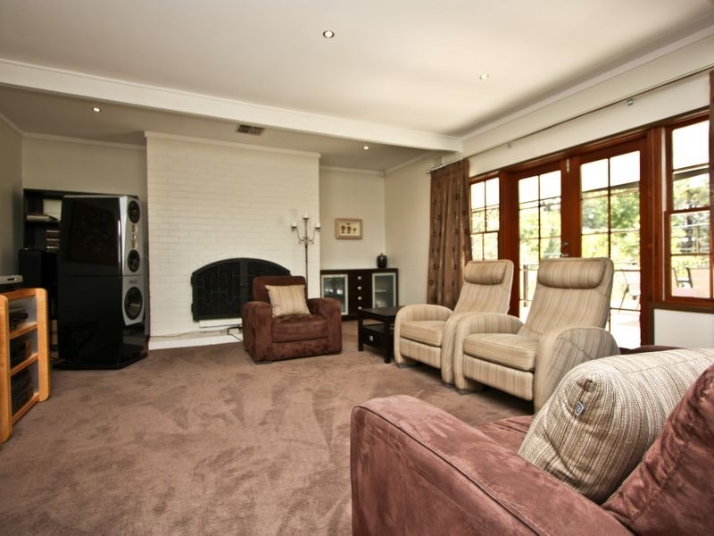 26 First Avenue, Bridgewater SA 5155