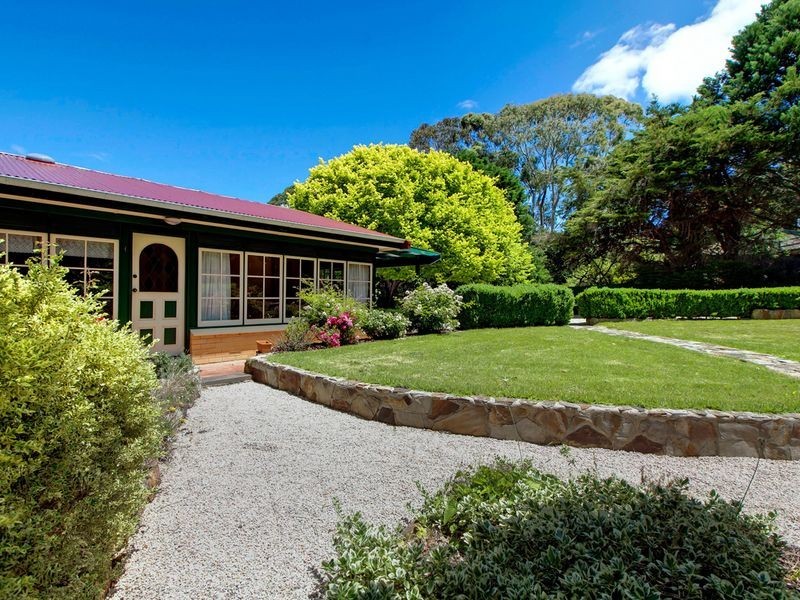10 Valley Side Drive, Crafers SA 5152