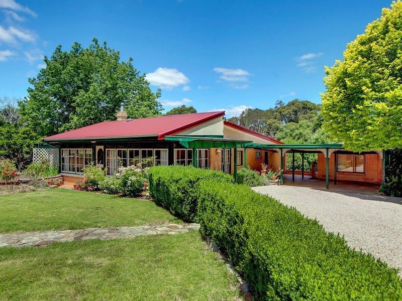 10 Valley Side Drive, Crafers SA 5152