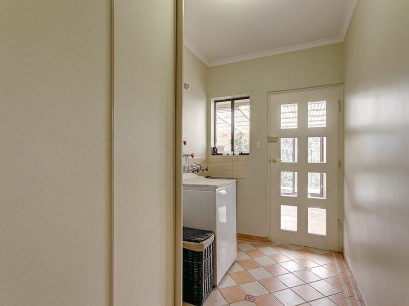 1 Summer Hill Drive, Crafers SA 5152