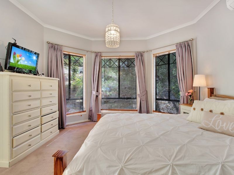 62 Wattle Tree Road, Bridgewater SA 5155