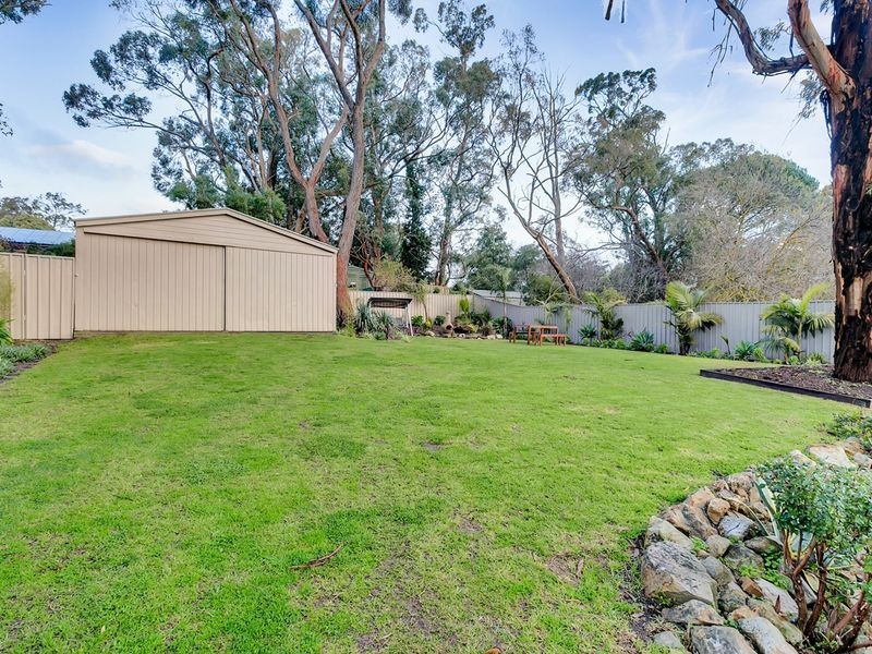 32 Second Avenue, Bridgewater SA 5155