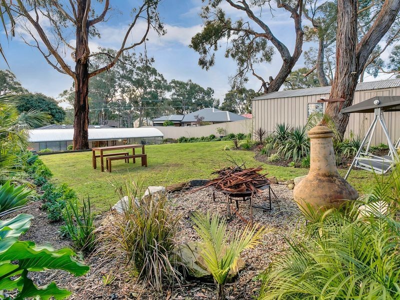 32 Second Avenue, Bridgewater SA 5155