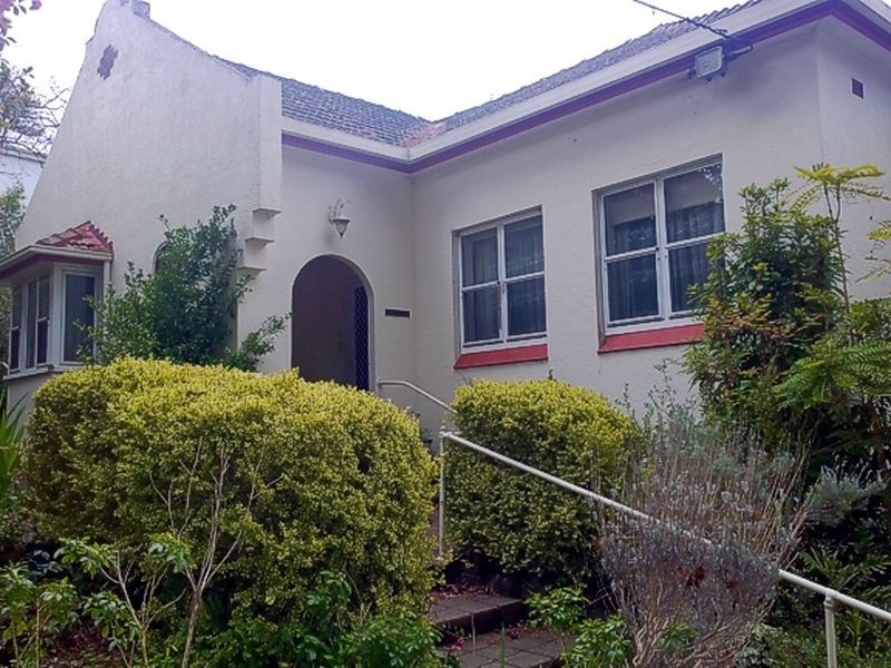 3 White Avenue, Crafers SA 5152