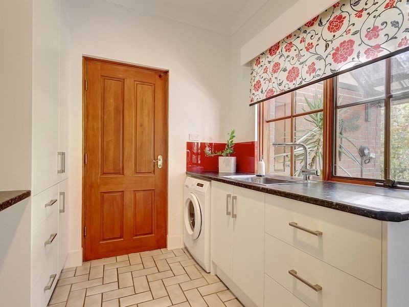 4 Halleday Street, Aldgate SA 5154