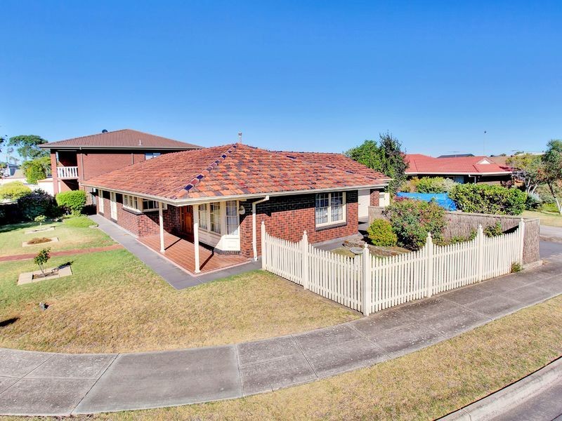 20 Todoroff Avenue, West Beach SA 5024