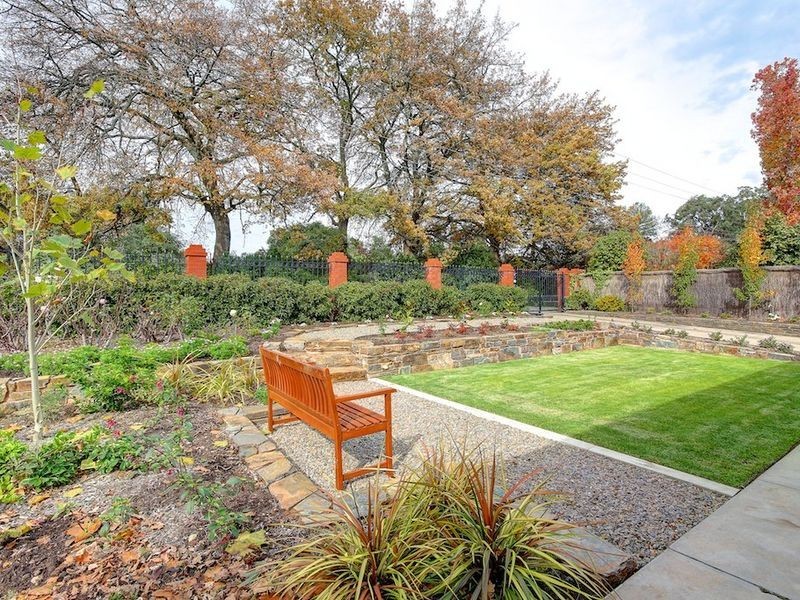 11 Wright Road, Crafers SA 5152