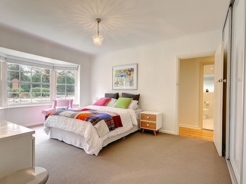 11 Wright Road, Crafers SA 5152