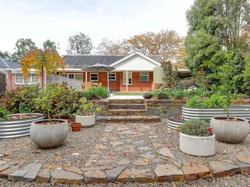 11 Wright Road, Crafers SA 5152