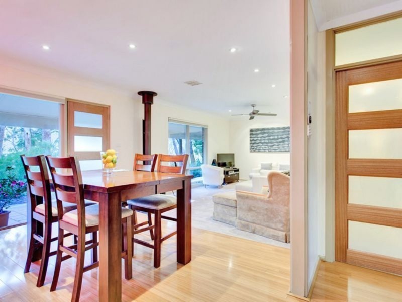 15 Hawker Road, Aldgate SA 5154