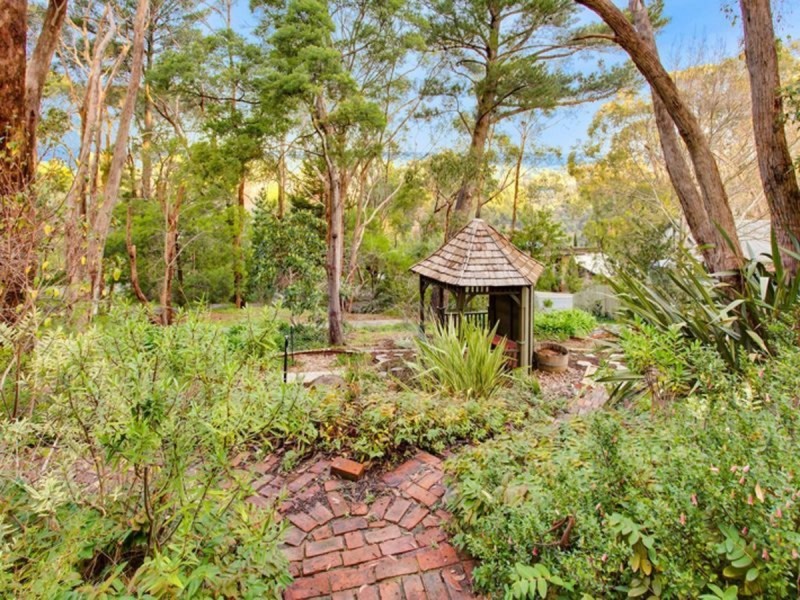 15 Hawker Road, Aldgate SA 5154