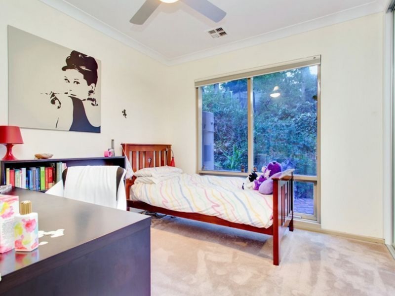 15 Hawker Road, Aldgate SA 5154