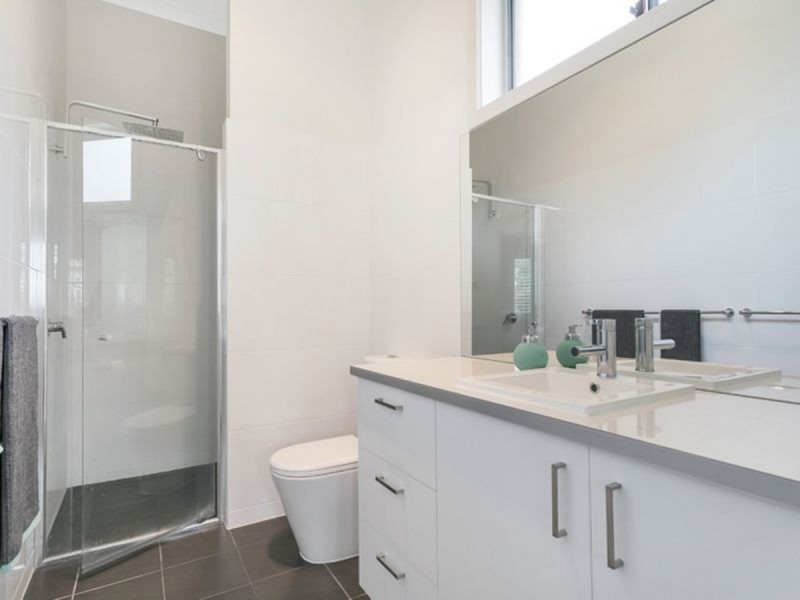 15 Oratava Avenue, Bridgewater SA 5155