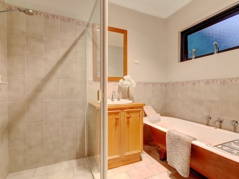 28 Fern Hill Road, Bridgewater SA 5155