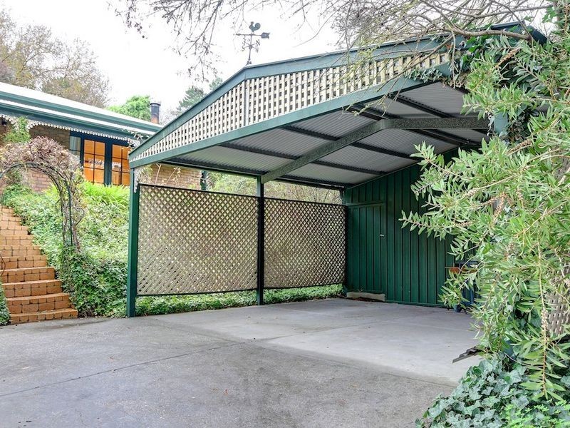 28 Fern Hill Road, Bridgewater SA 5155