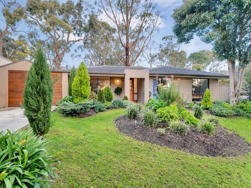 32 Second Avenue, Bridgewater SA 5155