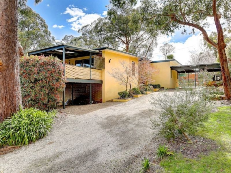 98 Sheoak Road, Crafers West SA 5152