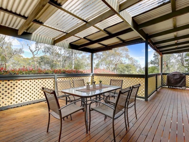 98 Sheoak Road, Crafers West SA 5152