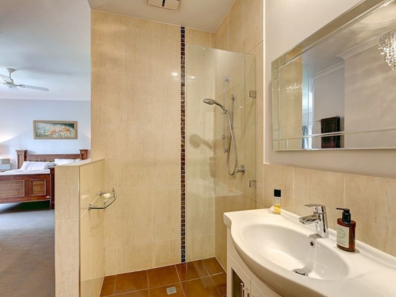 98 Sheoak Road, Crafers West SA 5152