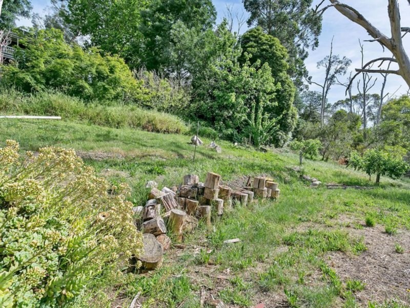 11 Fern Hill Road, Bridgewater SA 5155