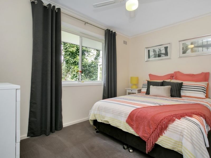 4 Valley Side Drive, Crafers SA 5152