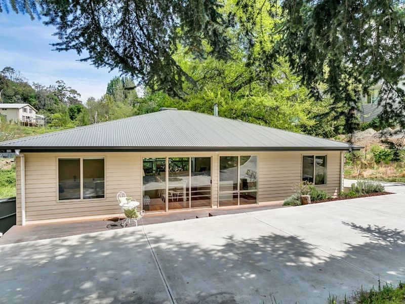 60 Wattle Tree Road, Bridgewater SA 5155