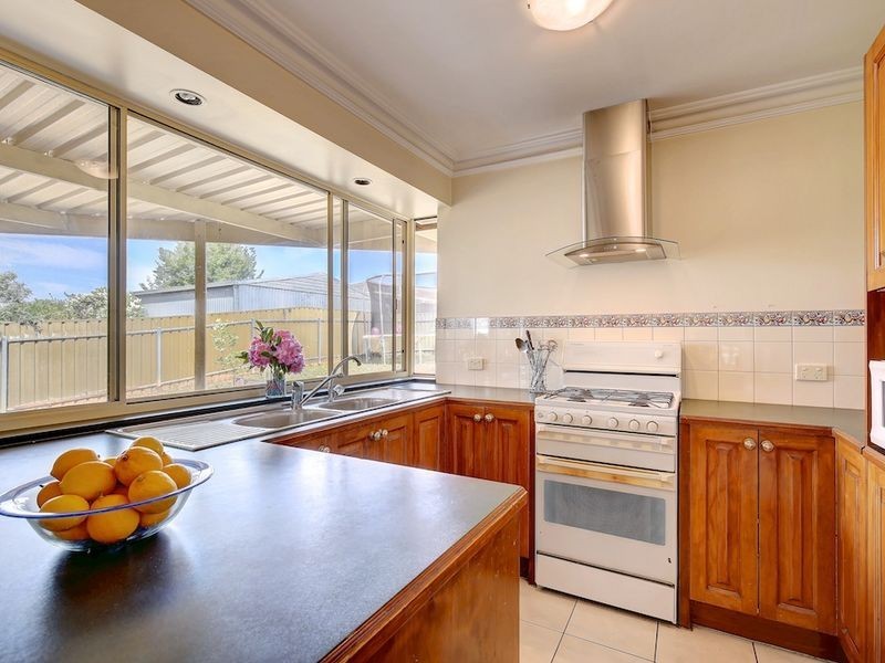 11 Blackwood Court, Mount Barker SA 5251